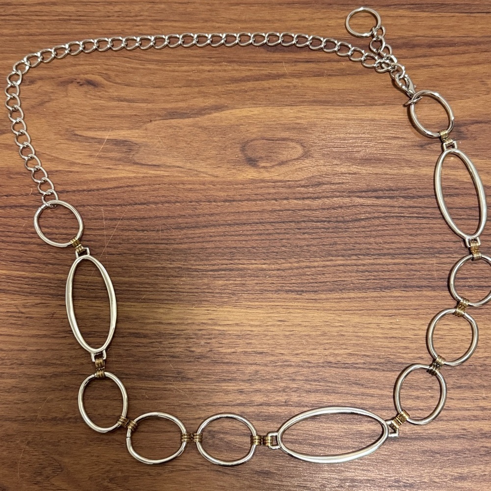 Oval & Round Geometric Chain Link Silver Tone Adjustable Belt. Length 39 inches.